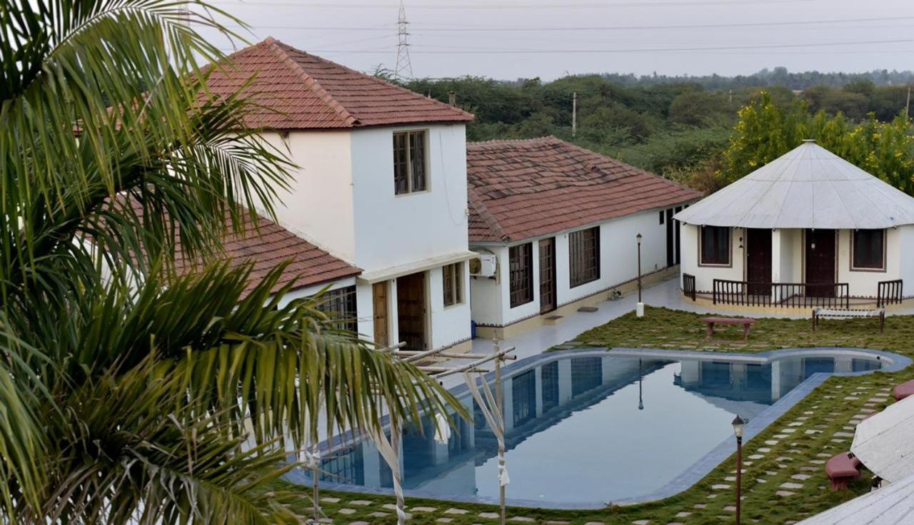 The Village Resort Kodae Bagian luar foto